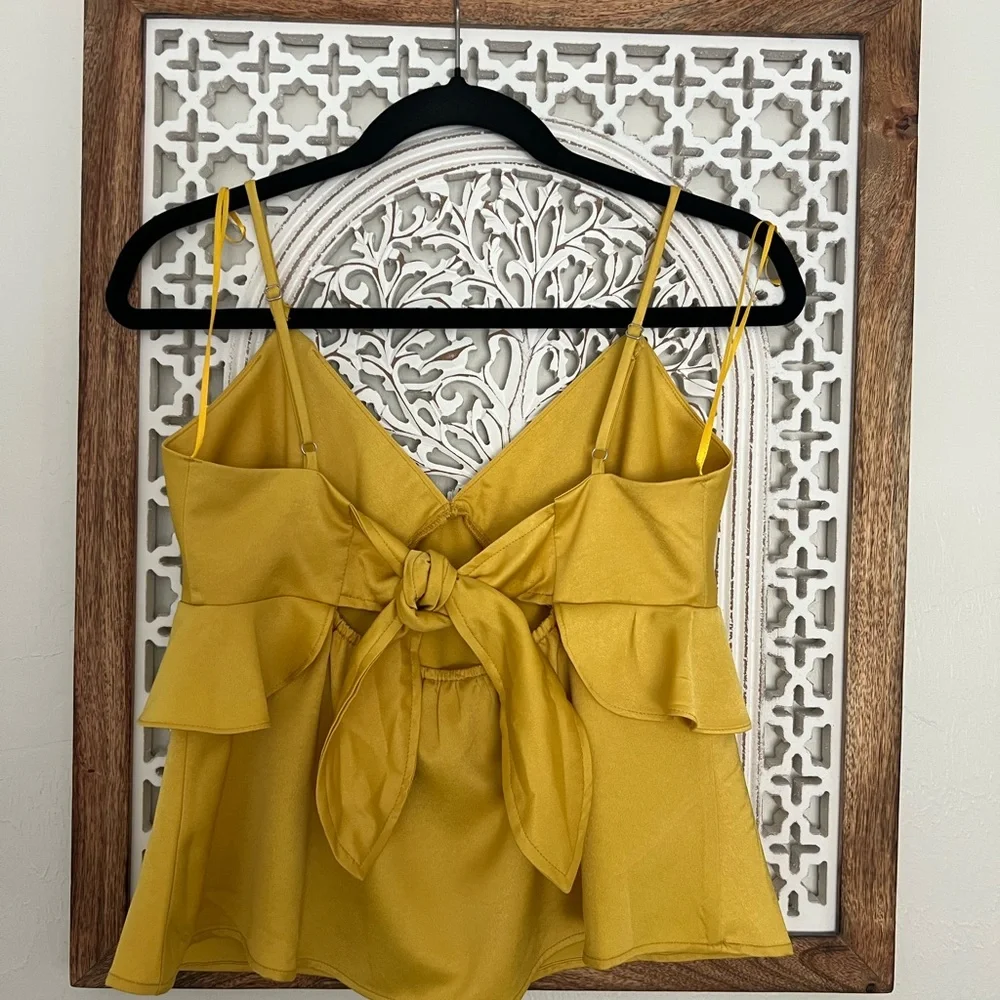 Express Yellow Ruffle V-Neck Cami - Picture 2 of 2